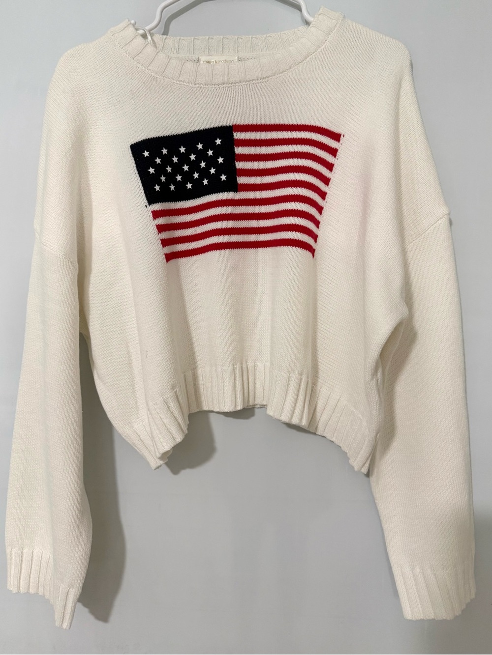 Moon & Madison American Flag Cropped Knit Pullover size L